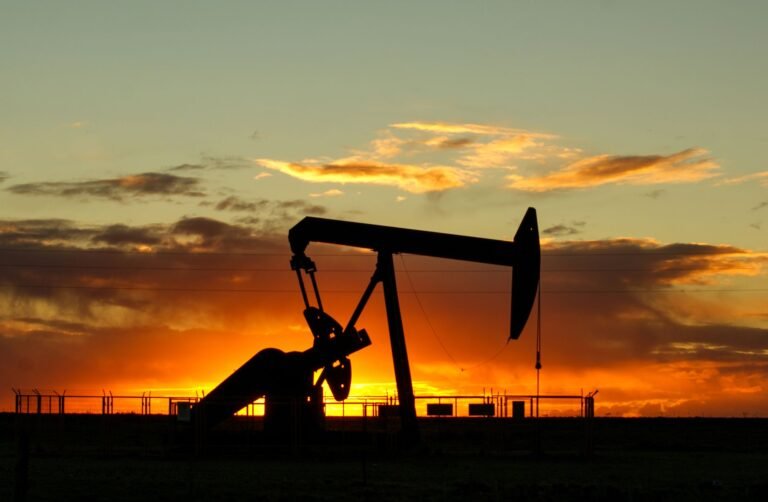 Experts question Venezuela’s claim of 300 billion oil barrels