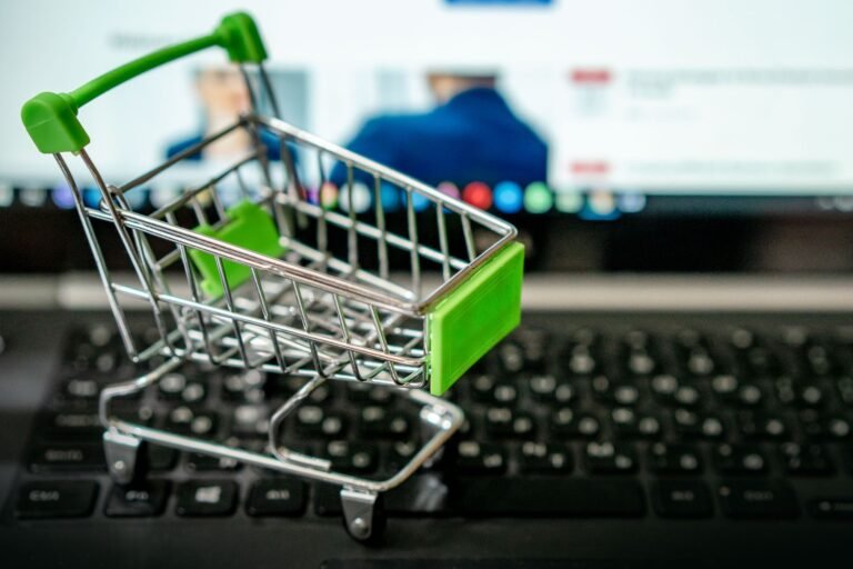 How to spot a white label gadget, and why that matters to buyers